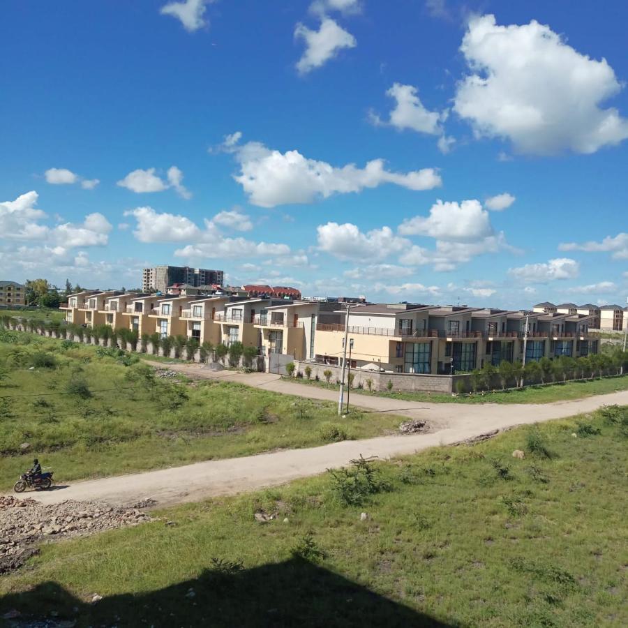 Terminal Homestay Mlolongo Buitenkant foto