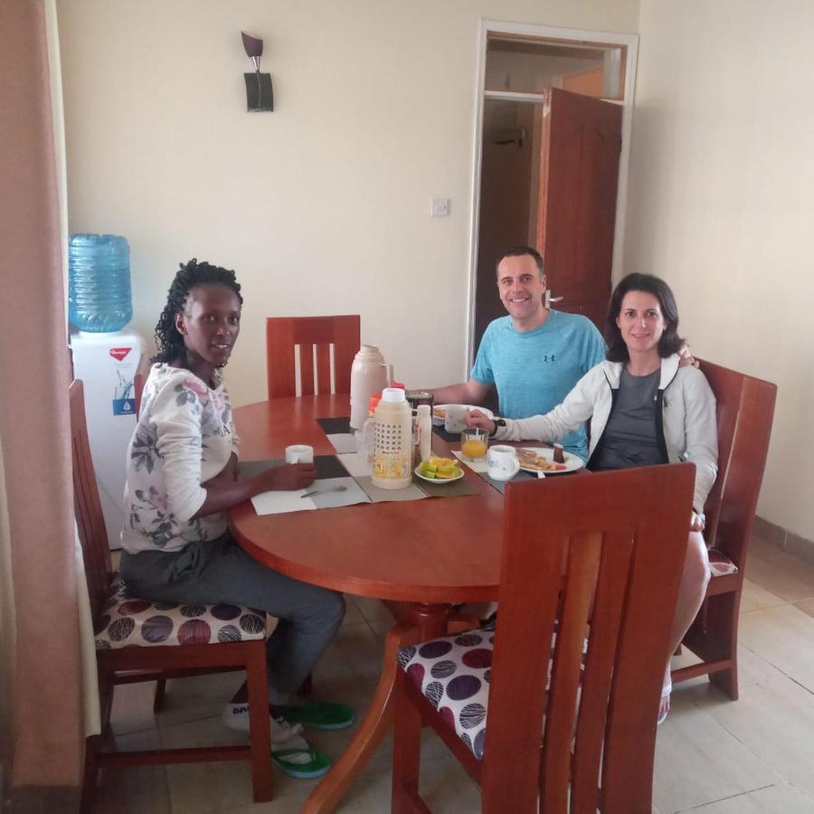 Terminal Homestay Mlolongo Buitenkant foto